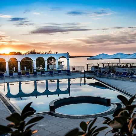 Hotel Mon Jardin Махмудия Екстериор снимка