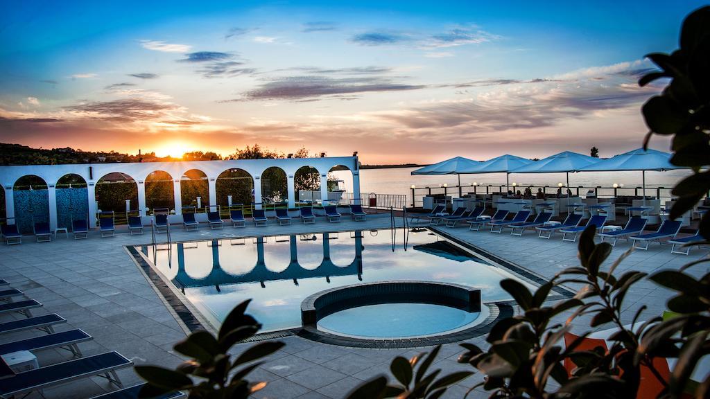 Hotel Mon Jardin Махмудия Екстериор снимка